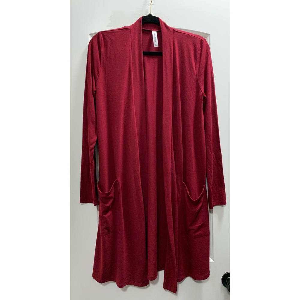 🎉 SOLD 🎉 Long Length Cardigan